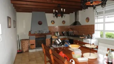 Chalet in Toén photo 9