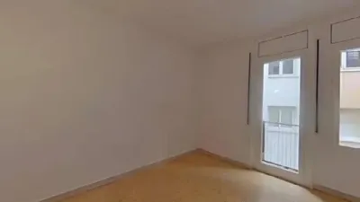 Apartment in Terrassa photo 10