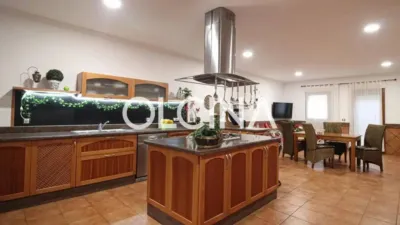 Chalet in Centro-Zona Alta photo 2