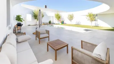 Chalet in El Chaparral photo 2