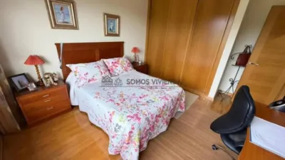 Semi-new detached house in Coles (Capital) photo 19