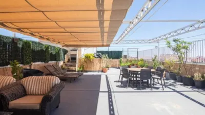 Penthouse in Carrús Este-Camí dels Magros photo 3