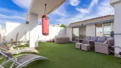 Penthouse in University Area photo 6