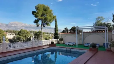 Chalet in L'Alfàs del Pi photo 2