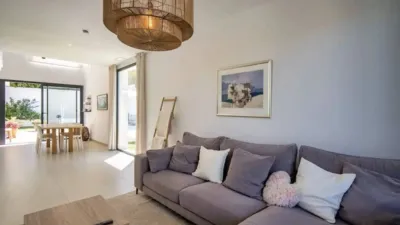 Chalet in L'Alfàs del Pi photo 18