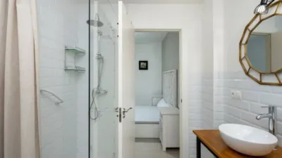 Apartment on Pedro Antonio de Alarcón Street photo 17