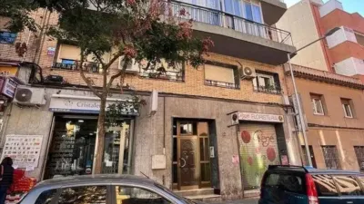 Apartment in Cornellà de Llobregat photo 3