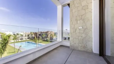 Pis – Torrevieja, Urbanización Los Balcones - Vista 2