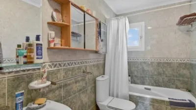 Chalet on Calle Gran Alacant, -1 photo 16