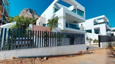 Chalet on Calle Polop, -1 photo 42