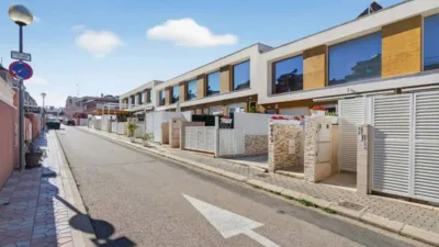 Chalet on Monte y Mar Street, -1 photo 32