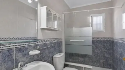 Chalet on Calle Gran Alacant, -1 photo 21