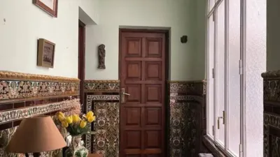 Apartment in Plasencia photo 2