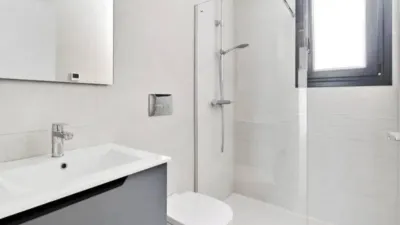 Chalet on Calle Ramon Rubial, 30, -1 photo 25