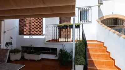 Chalet on Monte y Mar Alto Street, -1 photo 3