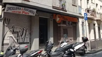 Apartment in Santa Coloma de Gramenet photo 3