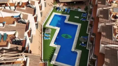 Penthouse in Urbanización Geráneos photo 5