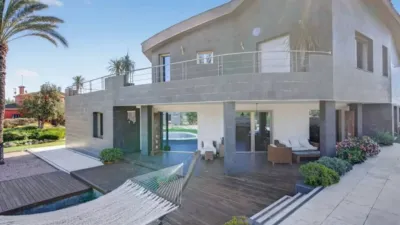 Chalet on Carretera a Elche photo 2