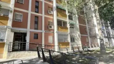 Apartment in Cornellà de Llobregat photo 2