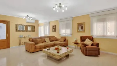 Chalet on Monte y Mar Street, -1 photo 8