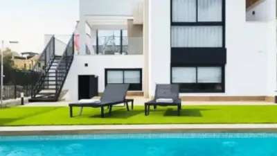 Chalet on Calle Alicante photo 2