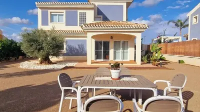 Chalet on Purias Street, -1 photo 3