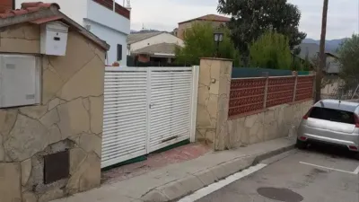 Chalet in Vacarisses photo 2
