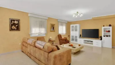 Chalet on Monte y Mar Street, -1 photo 9