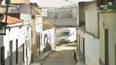 Chalet in Linares photo 2