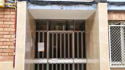 Apartment in Cornellà de Llobregat photo 2