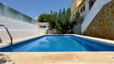 Chalet on Calle Gran Alacant, -1 photo 3