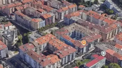 Apartment in Erdialdea-Alde Zaharra-Mendibil-Santiago photo 4