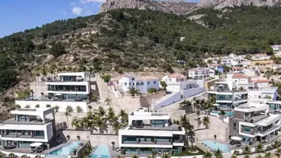 Chalet on Calp Street, -1 photo 5