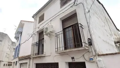 Chalet in Navalmoral de la Mata photo 3