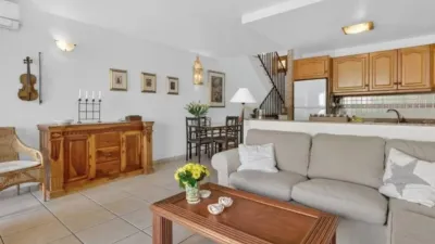 Chalet on Calle El Faro, -1 photo 9
