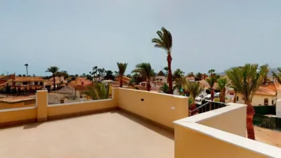 Chalet on Calle Playa Perla de Levante, -1 photo 22
