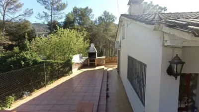 Chalet in Castellví de Rosanes photo 19