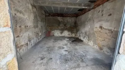 Chalet in San Cibrao Das Viñas (Capital) photo 27