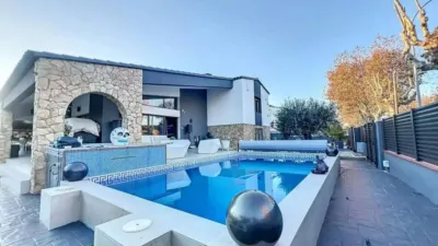 Chalet on Carrer del Carlit photo 21