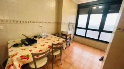 Apartment on Calle de Altamira photo 8