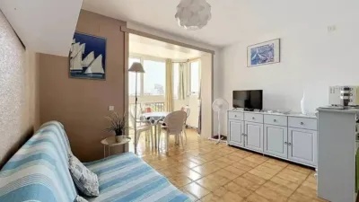 Apartment on Avinguda de la Platja photo 8