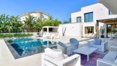 Chalet on Carrer de les Medes photo 10