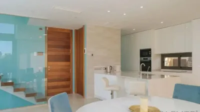 Chalet in Golf Bahía Urbanization photo 6
