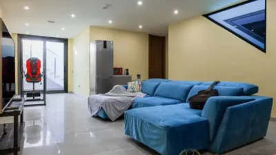 Chalet in Golf Bahía Urbanization photo 24