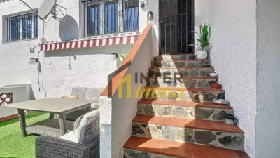 Chalet on Carrer del Montgrí photo 20