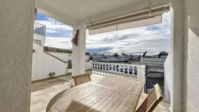 Chalet on Carrer de la Tordera photo 4