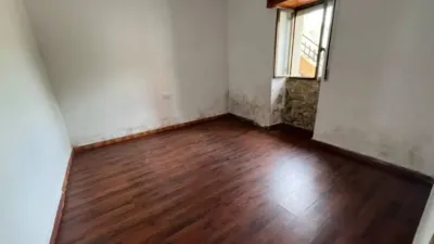 Chalet in San Cibrao Das Viñas (Capital) photo 26