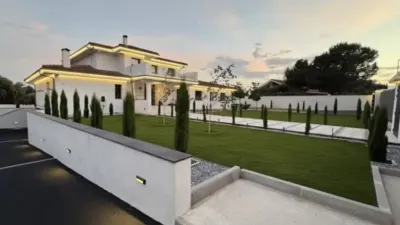 Chalet in Camping Valdemorillo photo 4