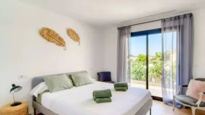 Chalet on Carrer de les Medes photo 45