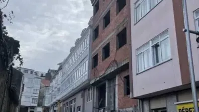 Edificio en venta en Calle de la Concordia - Vista 2